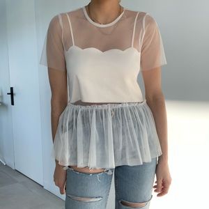 ENDLESS ROSE TULLE MESH TOP WITJ SCALLOP BRALETTE